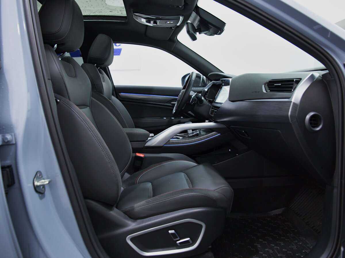 Купить Geely Tugella, 2023, 4 961 км, фото №6