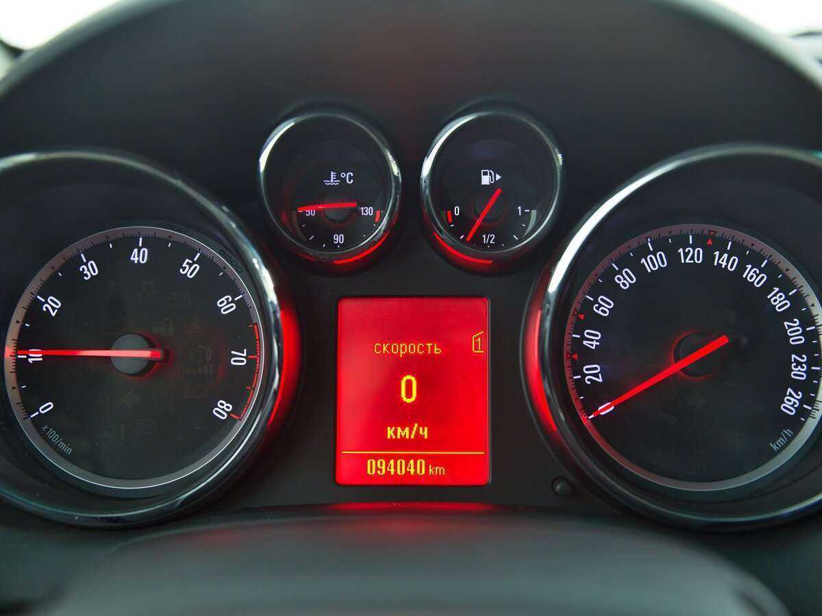 Купить Opel Astra, 2011, 94 040 км, фото №9