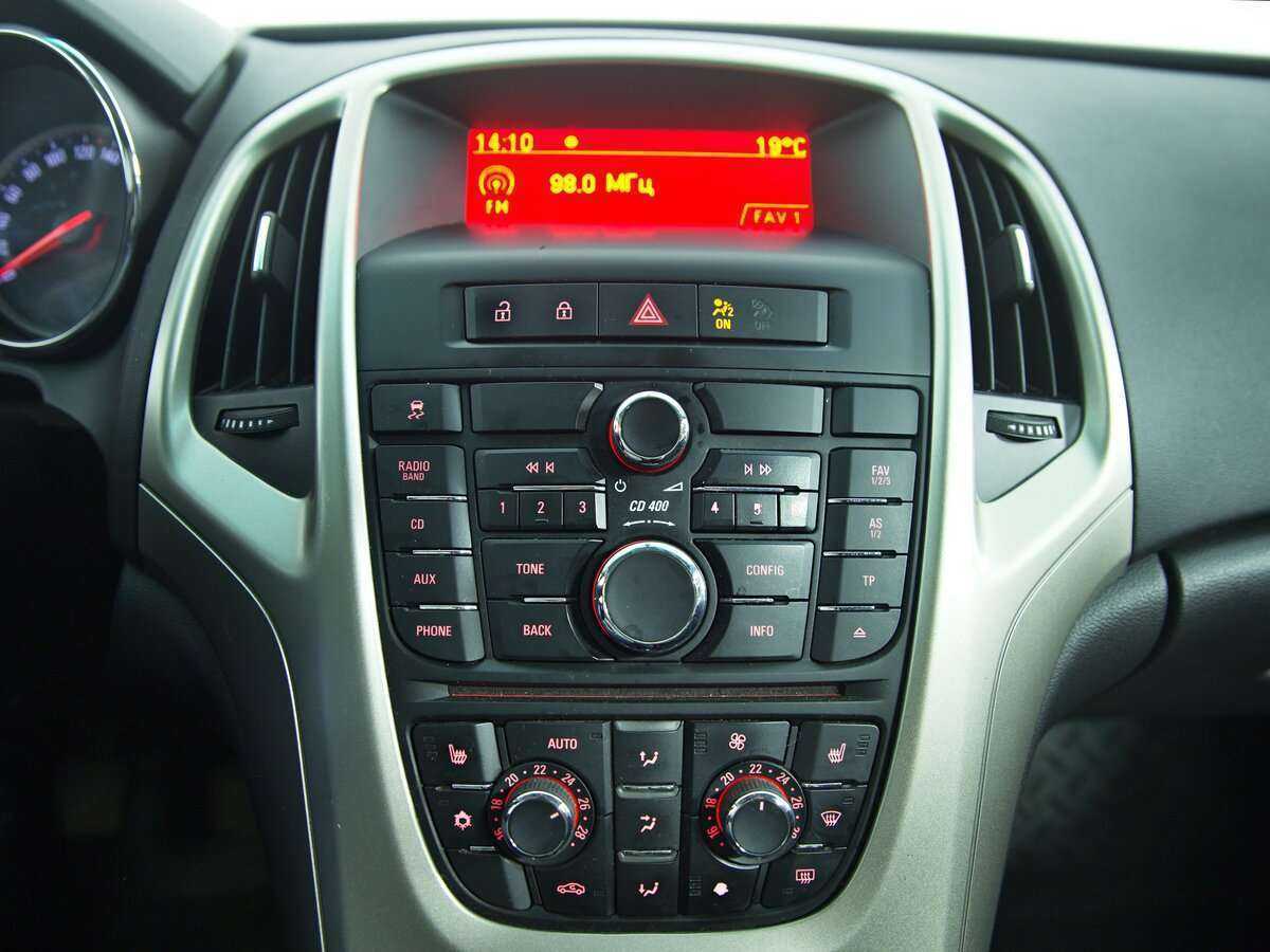 Купить Opel Astra, 2011, 94 040 км, фото №13