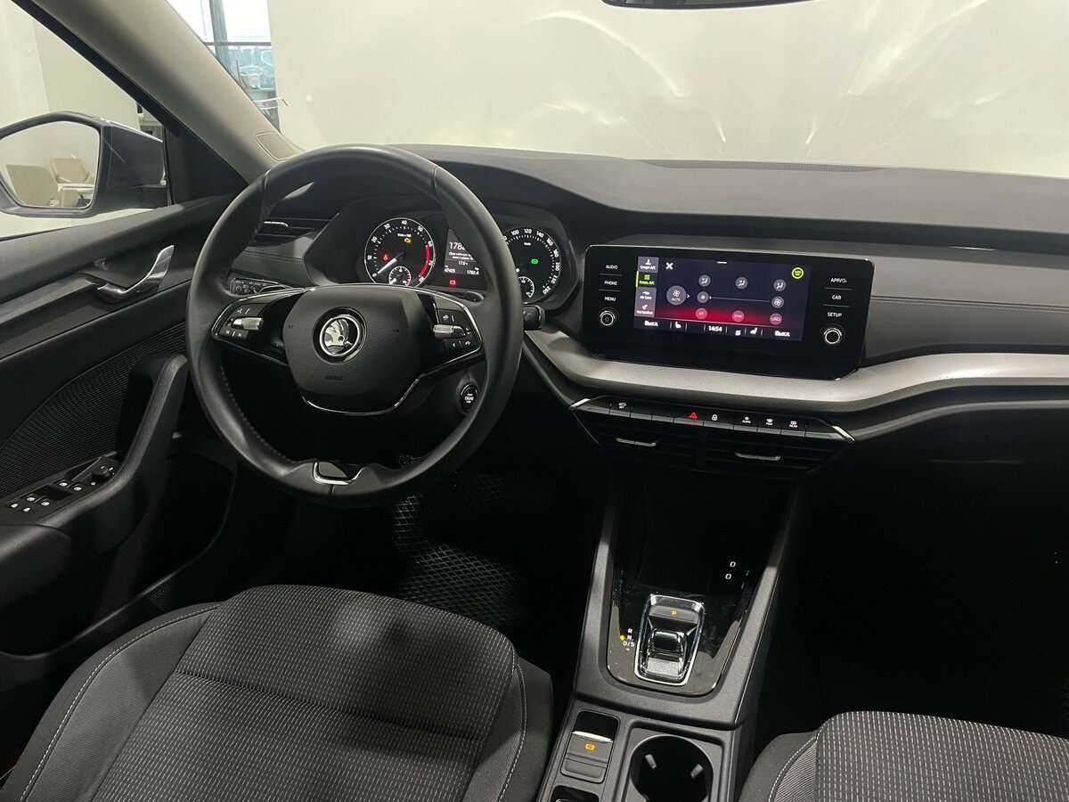 Купить Skoda Octavia, 2021, 47 425 км, фото №5