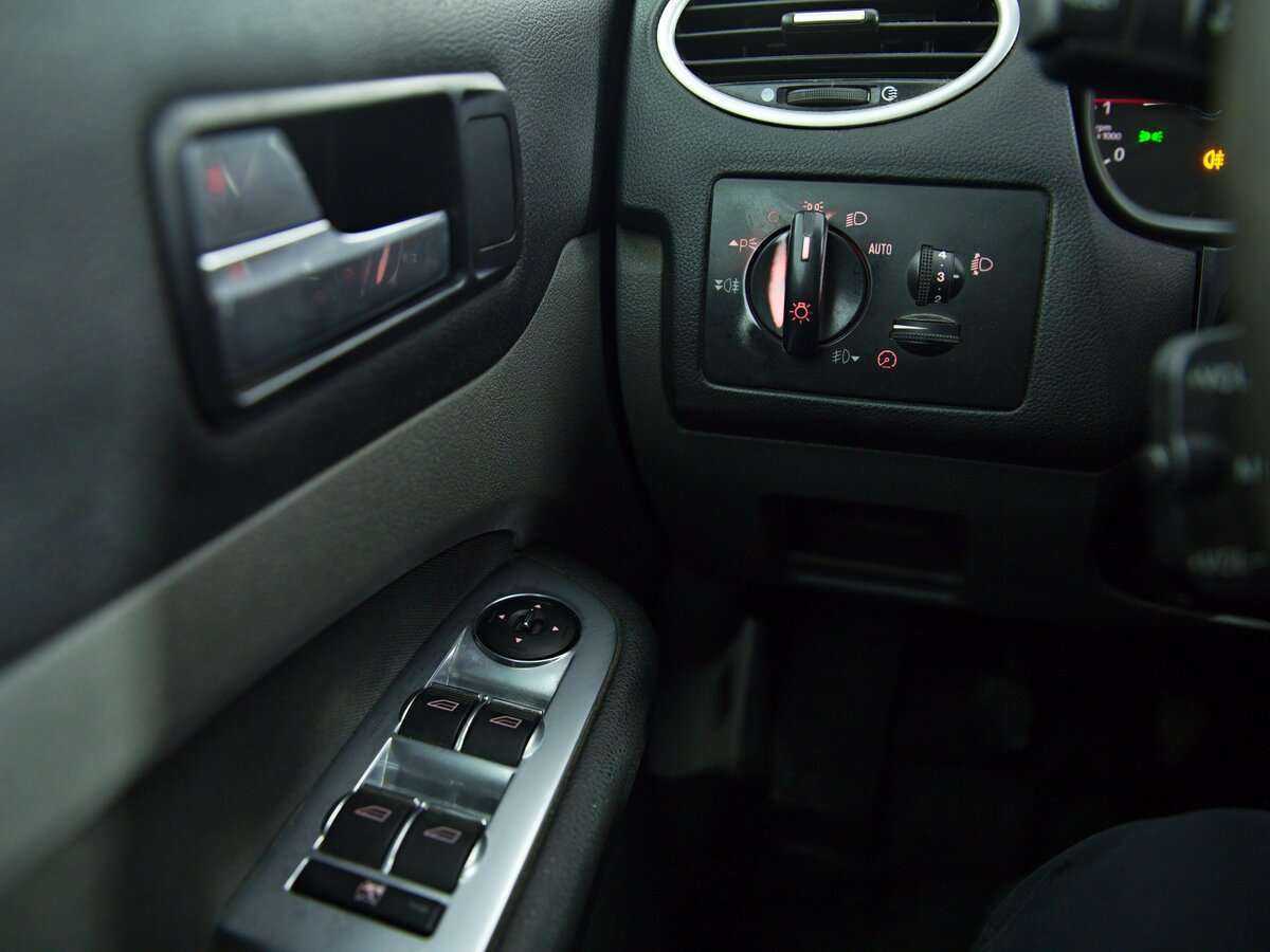 Купить Ford Focus, 2008, 195 288 км, фото №14