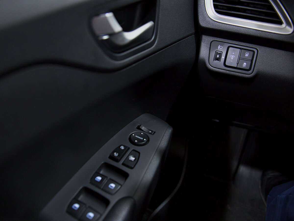 Купить Hyundai Solaris, 2020, 39 169 км, фото №14