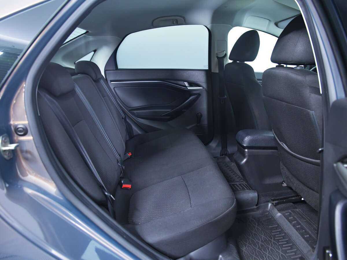 Купить Lada (ВАЗ) Vesta, 2019, 91 851 км, фото №17