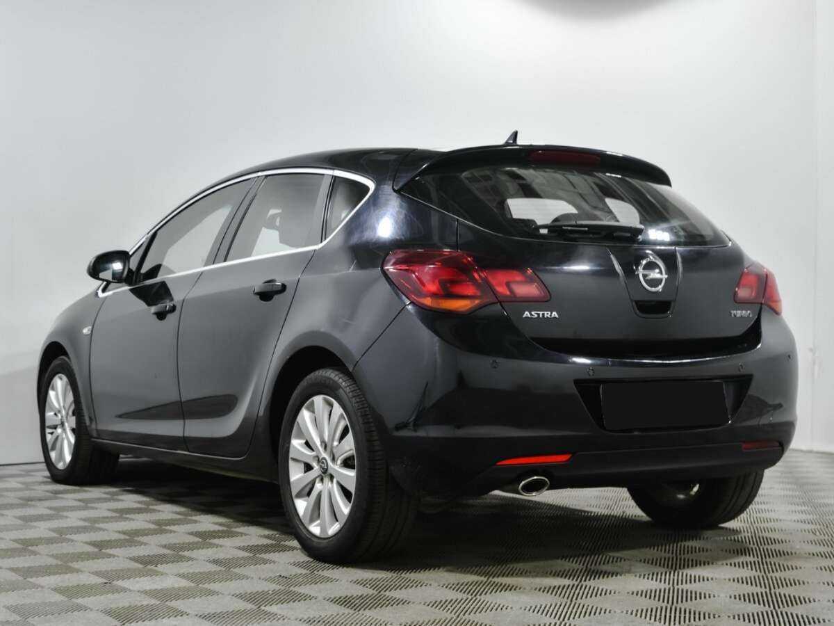 Купить Opel Astra, 2010, 137 053 км, фото №6