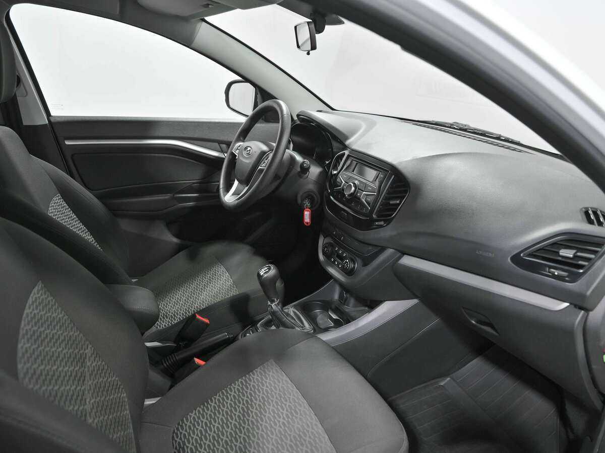 Купить Lada (ВАЗ) Vesta, 2019, 95 011 км, фото №14