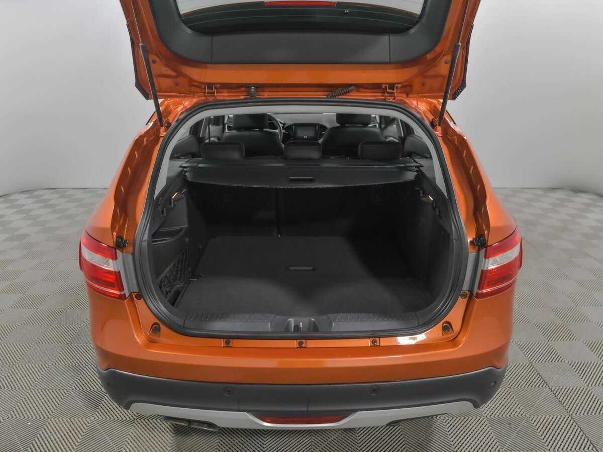 Купить Lada (ВАЗ) Vesta SW Cross, 2019, 94 162 км, фото №20