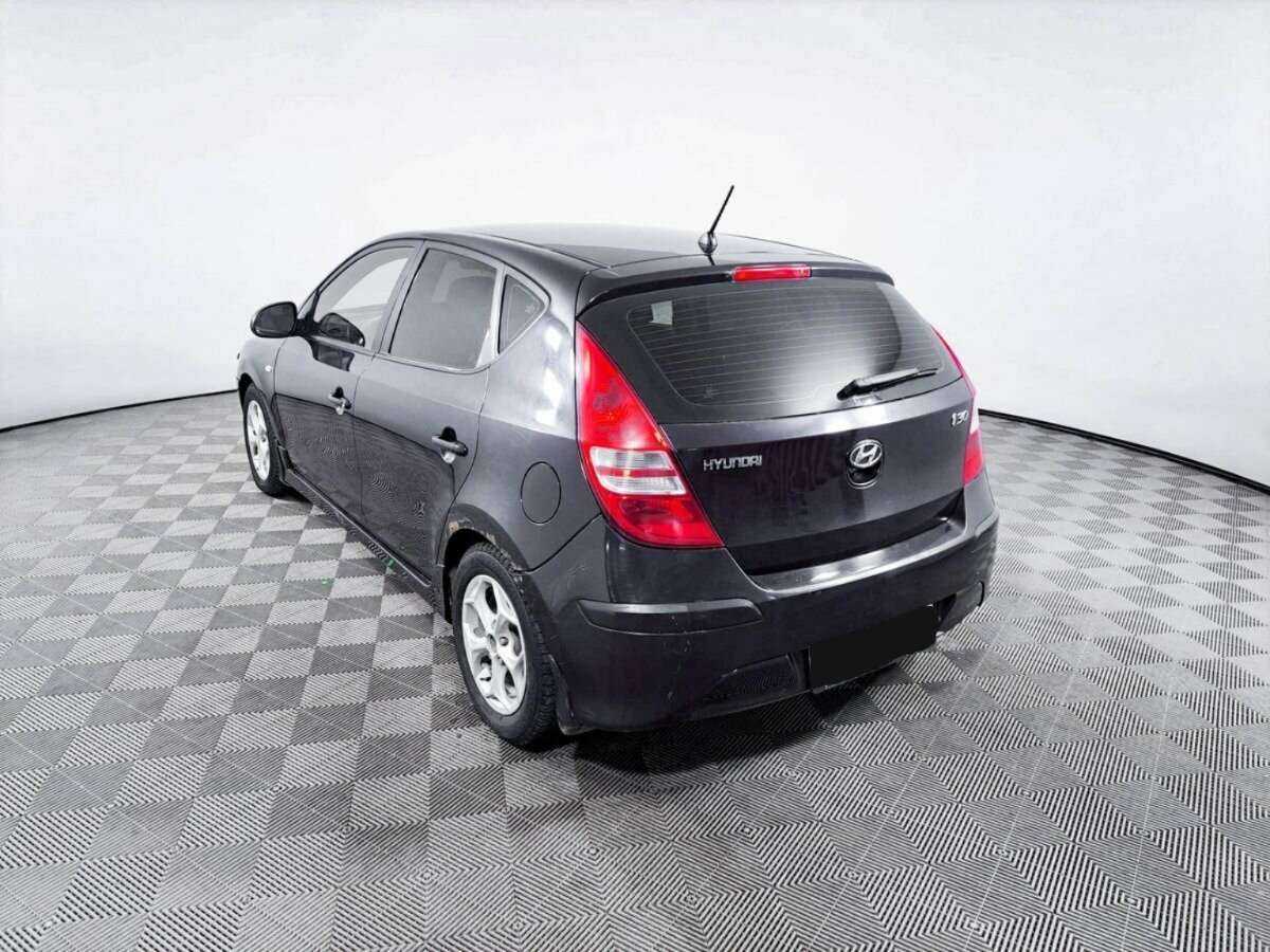 Купить Hyundai i30, 2010, 224 289 км, фото №7