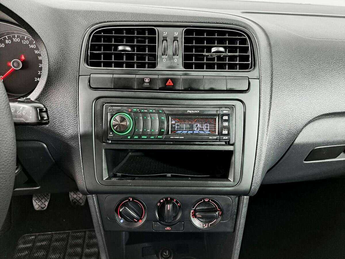 Купить Volkswagen Polo, 2014, 83 089 км, фото №12