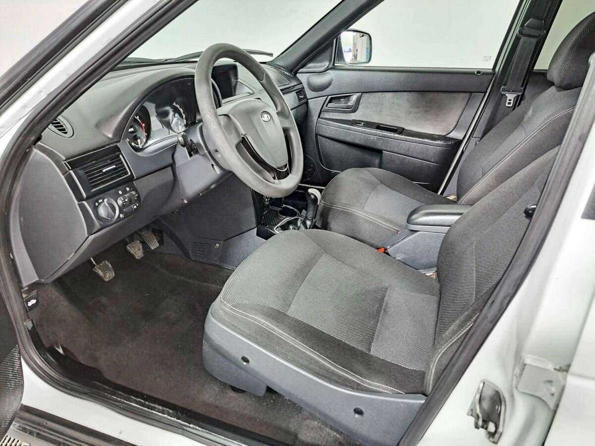 Купить Lada (ВАЗ) Priora, 2016, 153 104 км, фото №14