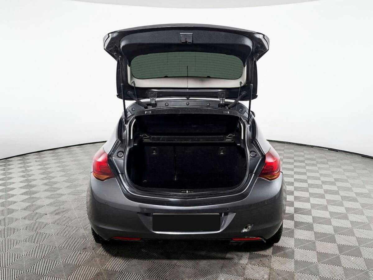Купить Opel Astra, 2011, 213 711 км, фото №10
