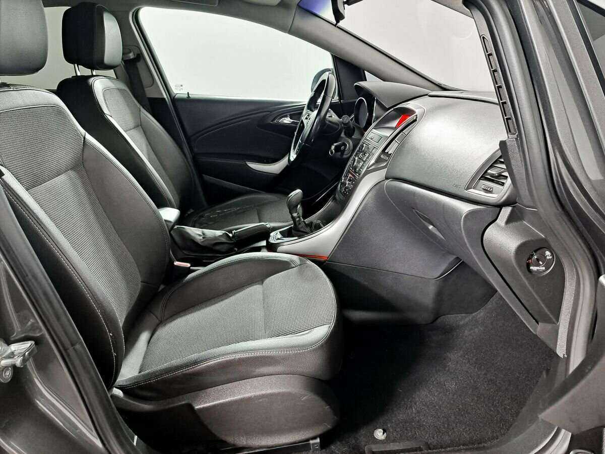 Купить Opel Astra, 2011, 213 711 км, фото №11