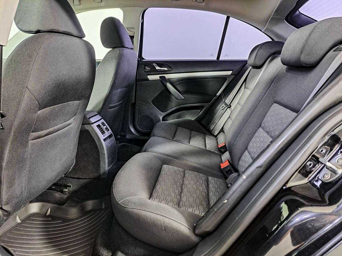 Купить Skoda Octavia, 2011, 186 631 км, фото №10