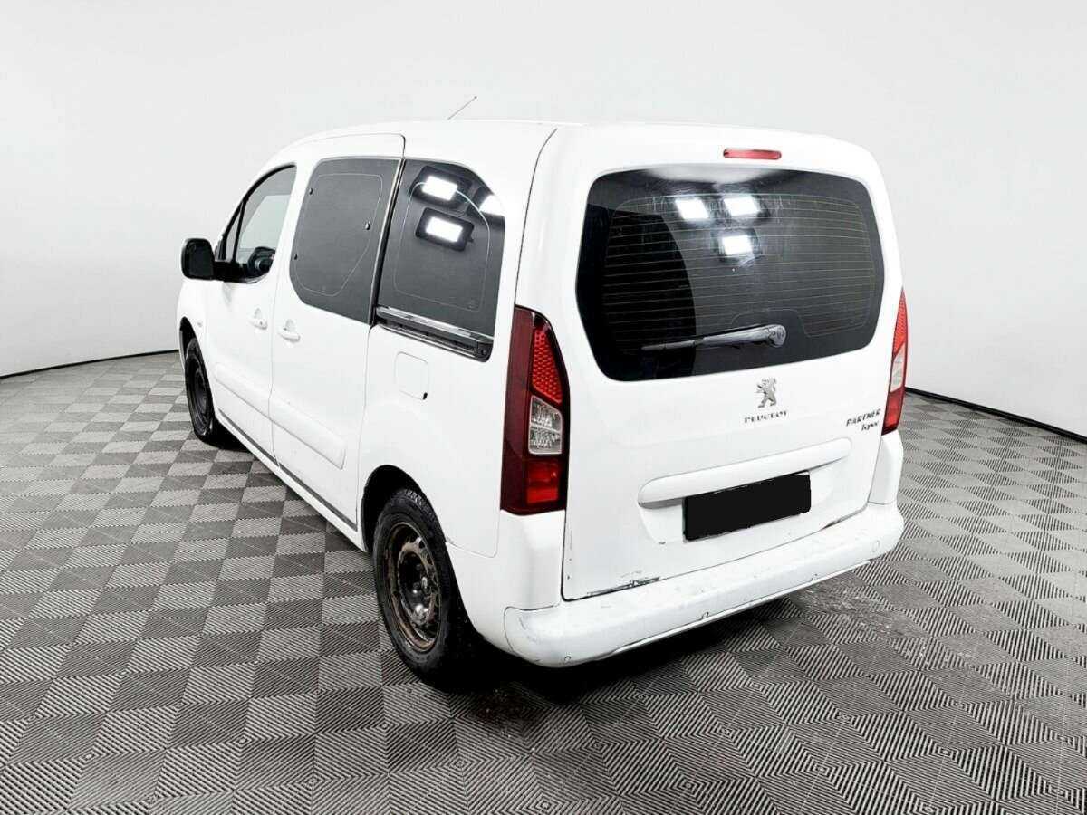 Купить Peugeot Partner, 2012, 240 570 км, фото №7