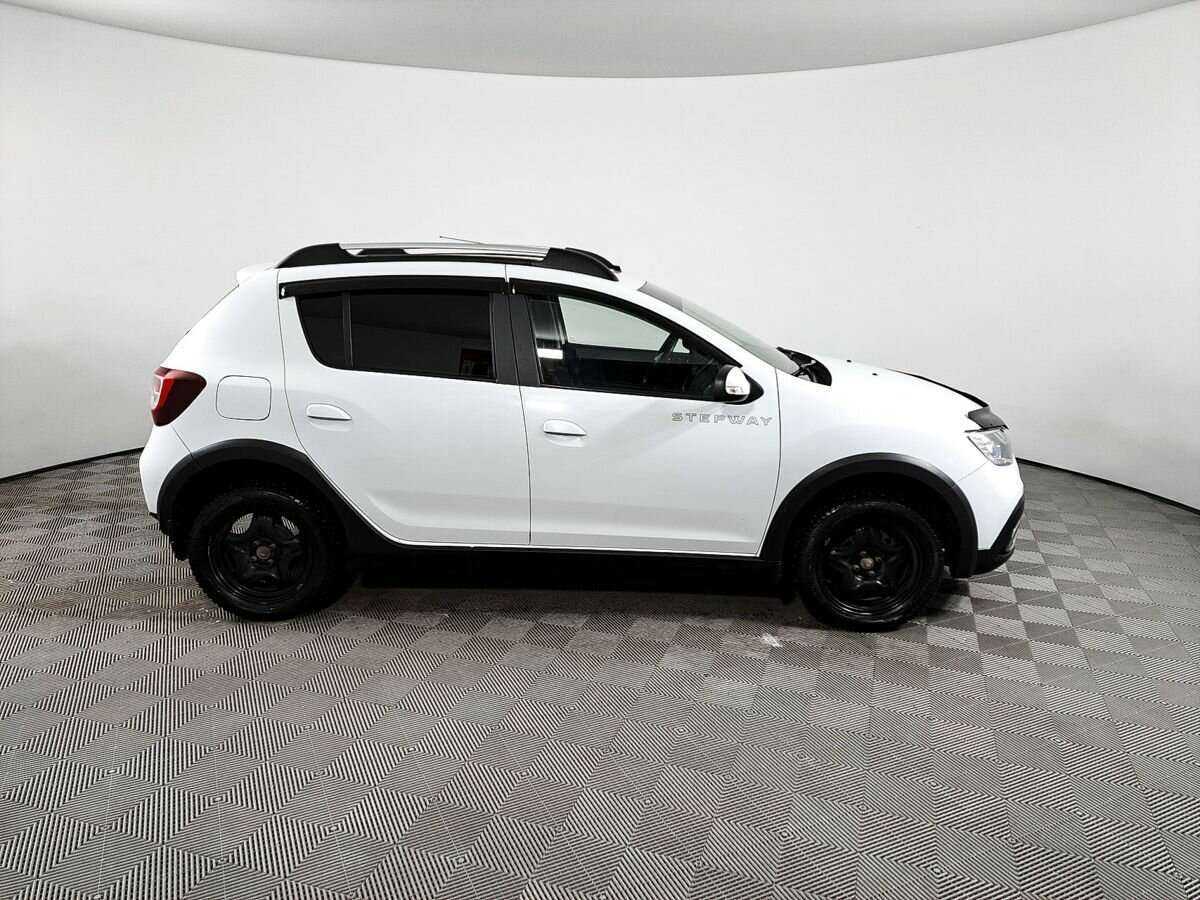 Купить Renault Sandero Stepway, 2019, 68 897 км, фото №4