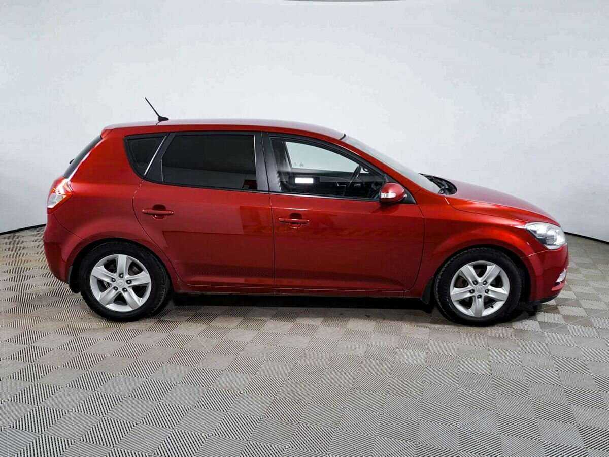 Купить Kia Ceed, 2010, 144 771 км, фото №4