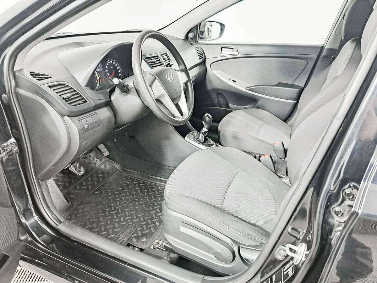 Купить Hyundai Solaris, 2011, 194 110 км, фото №14