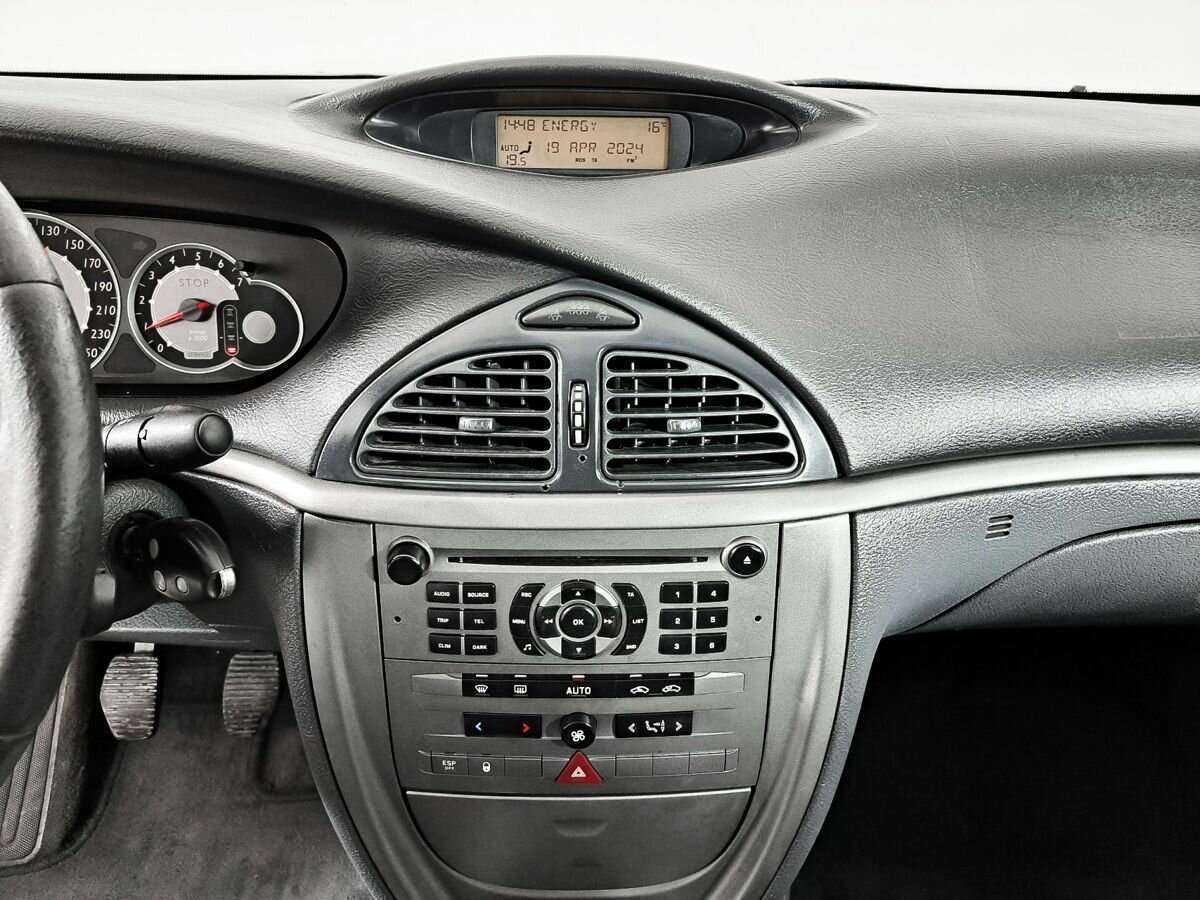 Купить Citroen C5, 2005, 271 000 км, фото №12