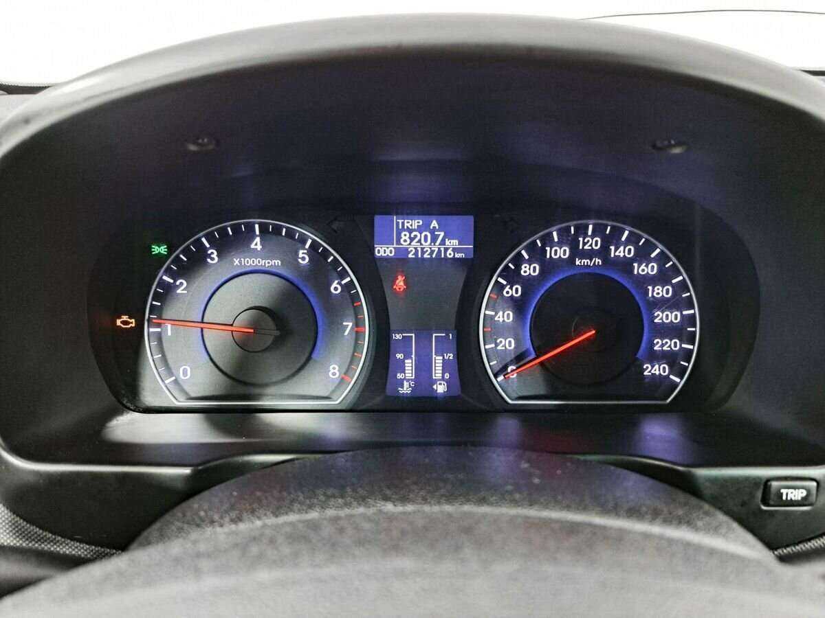 Купить Hyundai i30, 2011, 212 800 км, фото №13