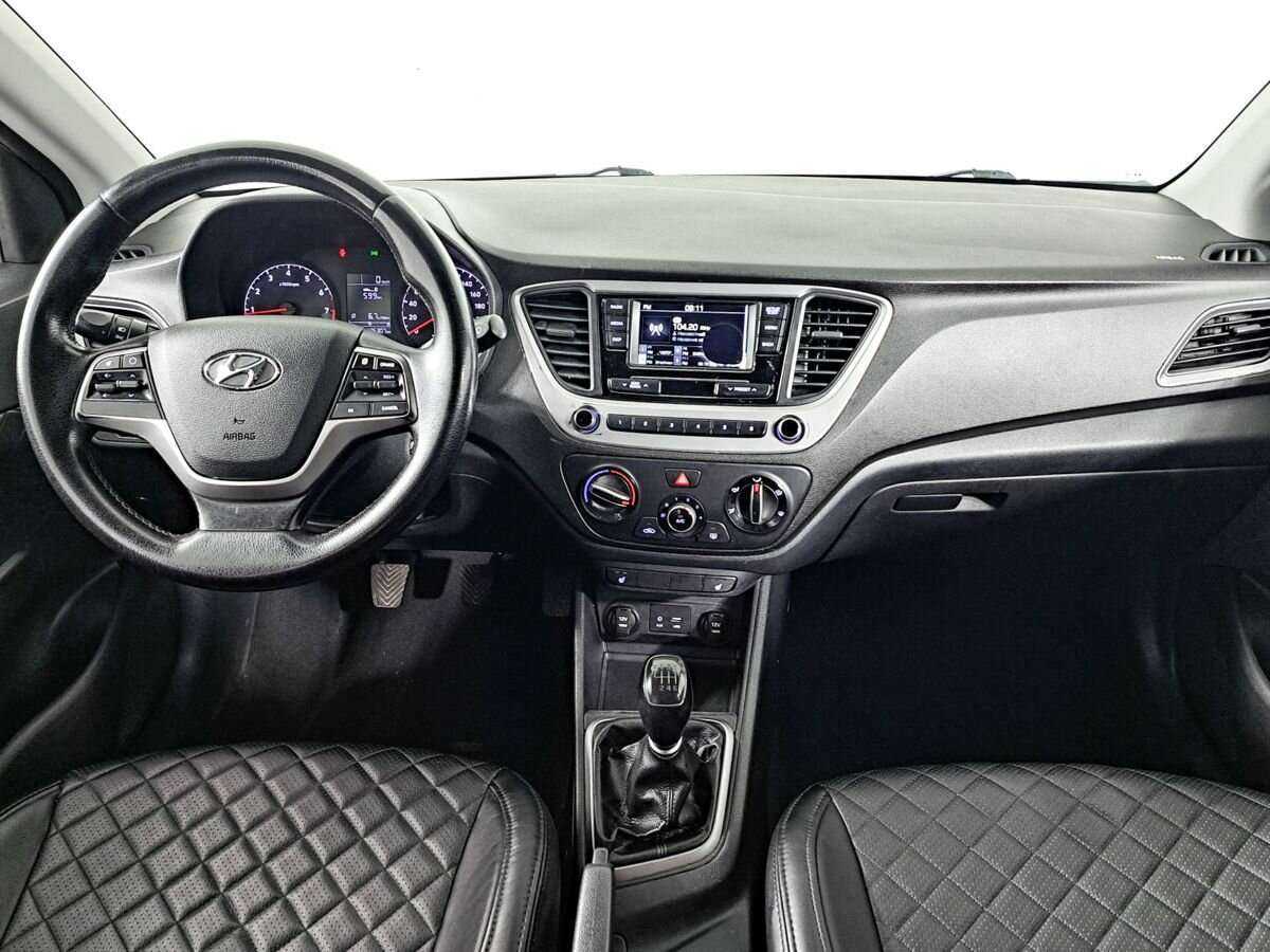 Купить Hyundai Solaris, 2017, 134 000 км, фото №14