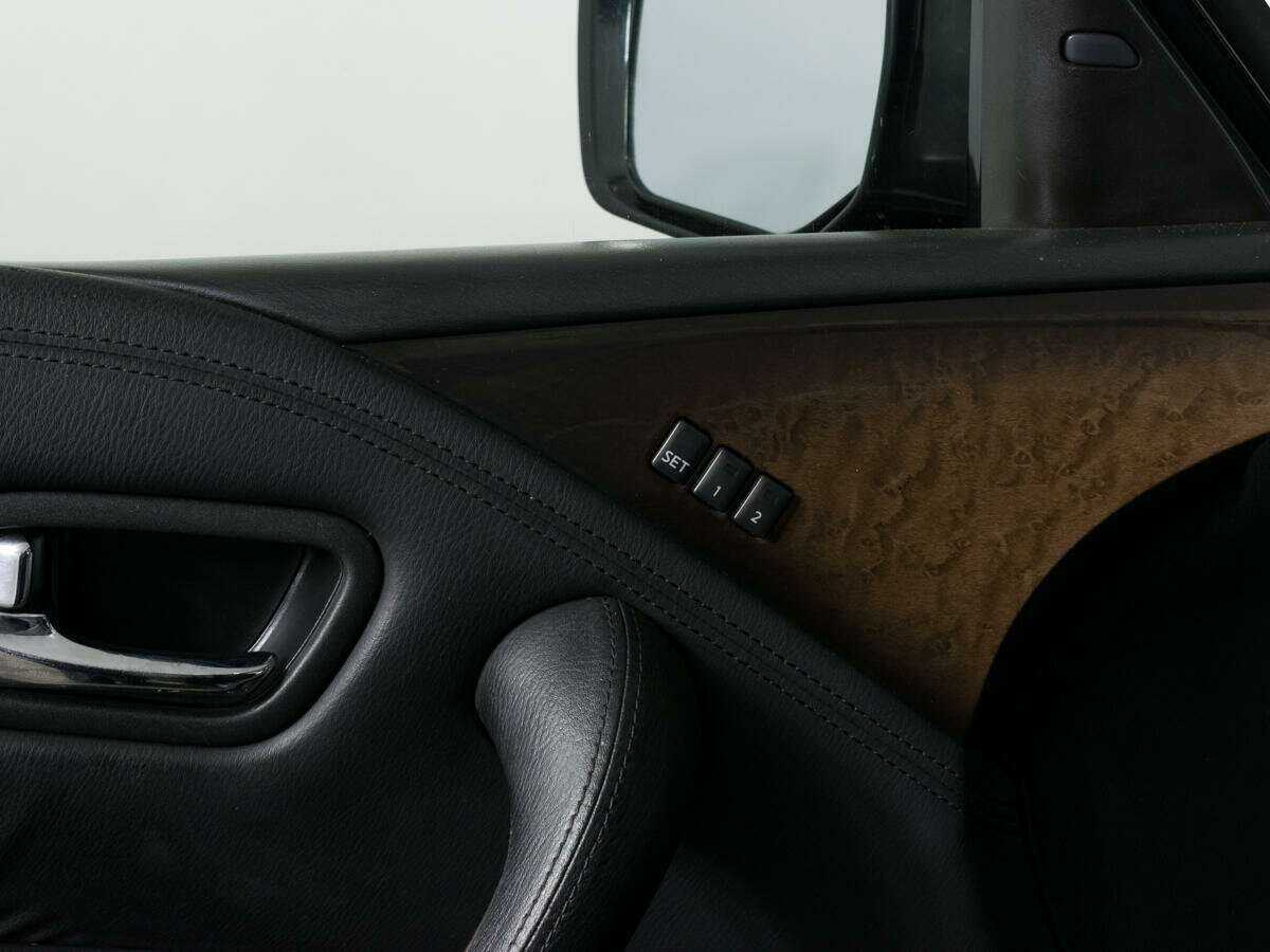 Купить Infiniti QX56, 2011, 170 285 км, фото №20