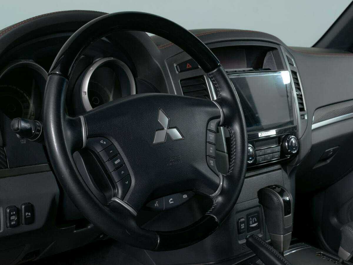 Купить Mitsubishi Pajero, 2019, 29 502 км, фото №14