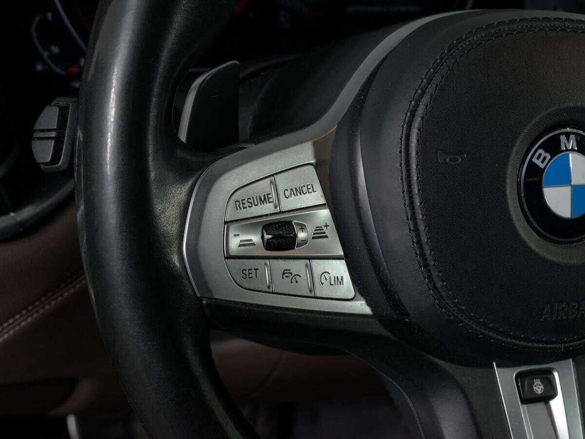 Купить BMW 7 серии 730i, 2020, 97 778 км, фото №18