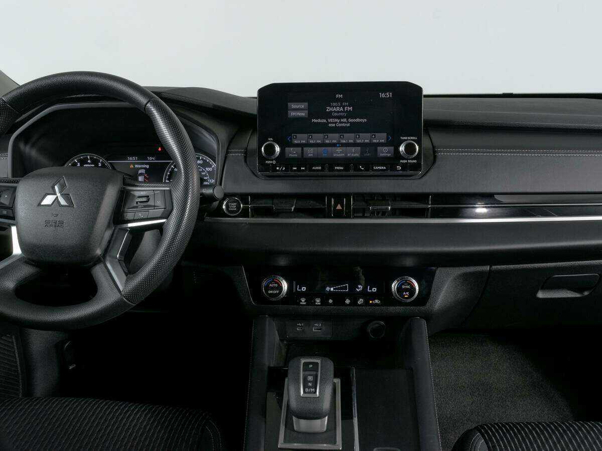 Купить Mitsubishi Outlander, 2022, 16 338 км, фото №10