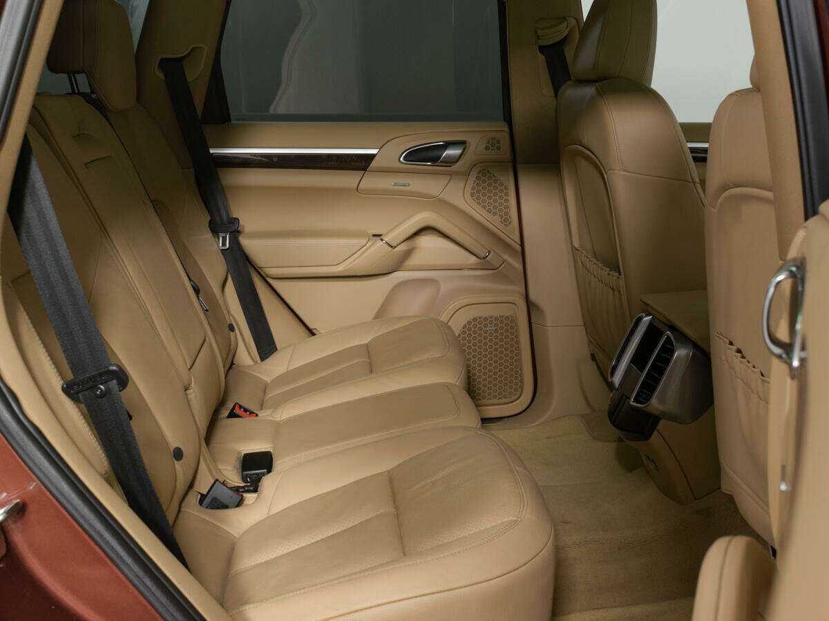 Купить Porsche Cayenne, 2012, 182 677 км, фото №14