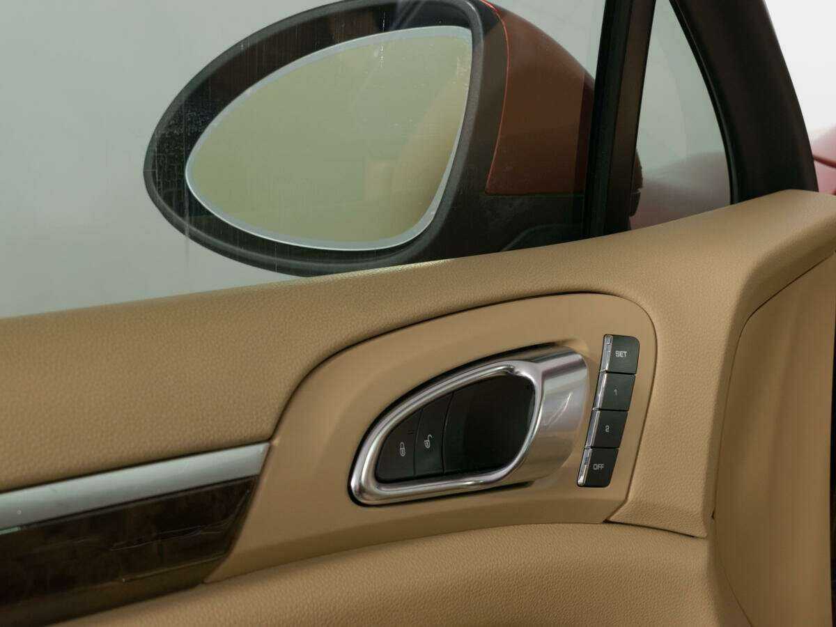 Купить Porsche Cayenne, 2012, 182 677 км, фото №18