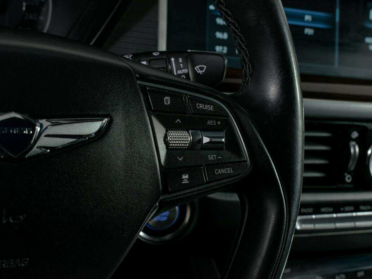Купить Genesis G90, 2017, 124 794 км, фото №21