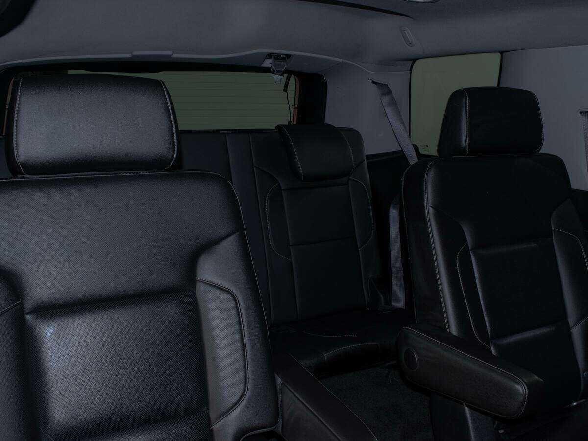 Купить Chevrolet Tahoe, 2016, 195 575 км, фото №17