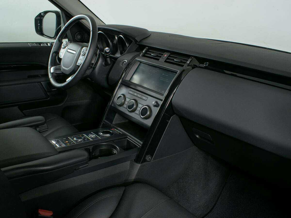 Купить Land Rover Discovery, 2018, 65 166 км, фото №7