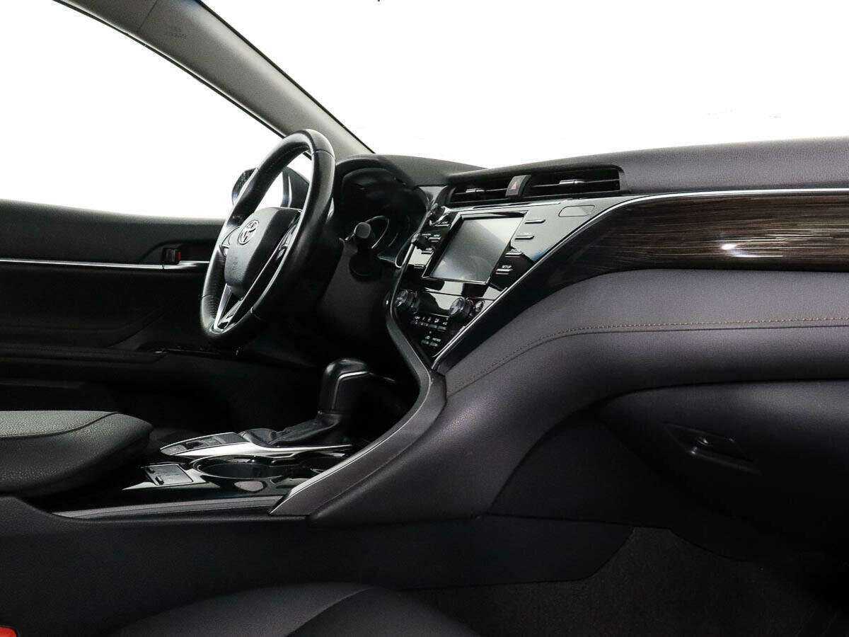 Купить Toyota Camry, 2019, 53 666 км, фото №7