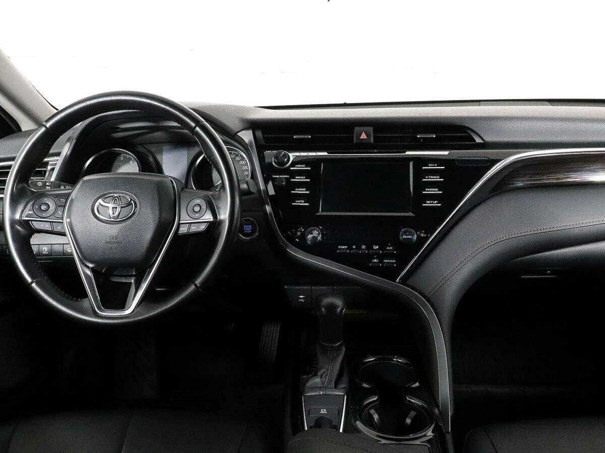 Купить Toyota Camry, 2019, 53 666 км, фото №10