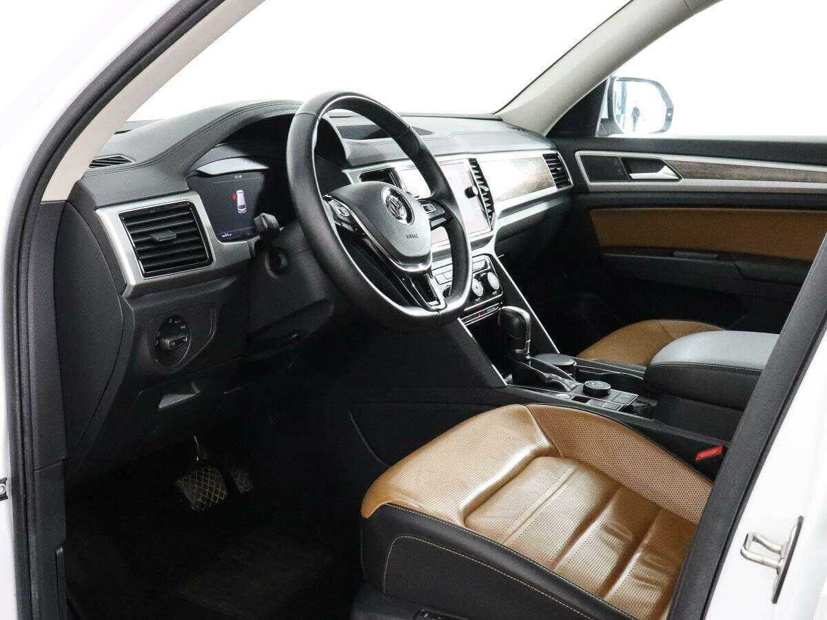 Купить Volkswagen Teramont, 2018, 65 660 км, фото №8