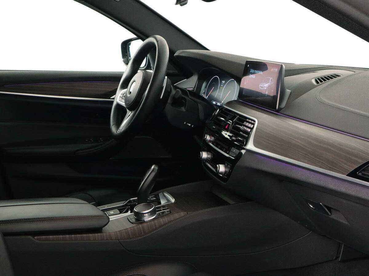 Купить BMW 5 серии 530d xDrive, 2018, 87 893 км, фото №7