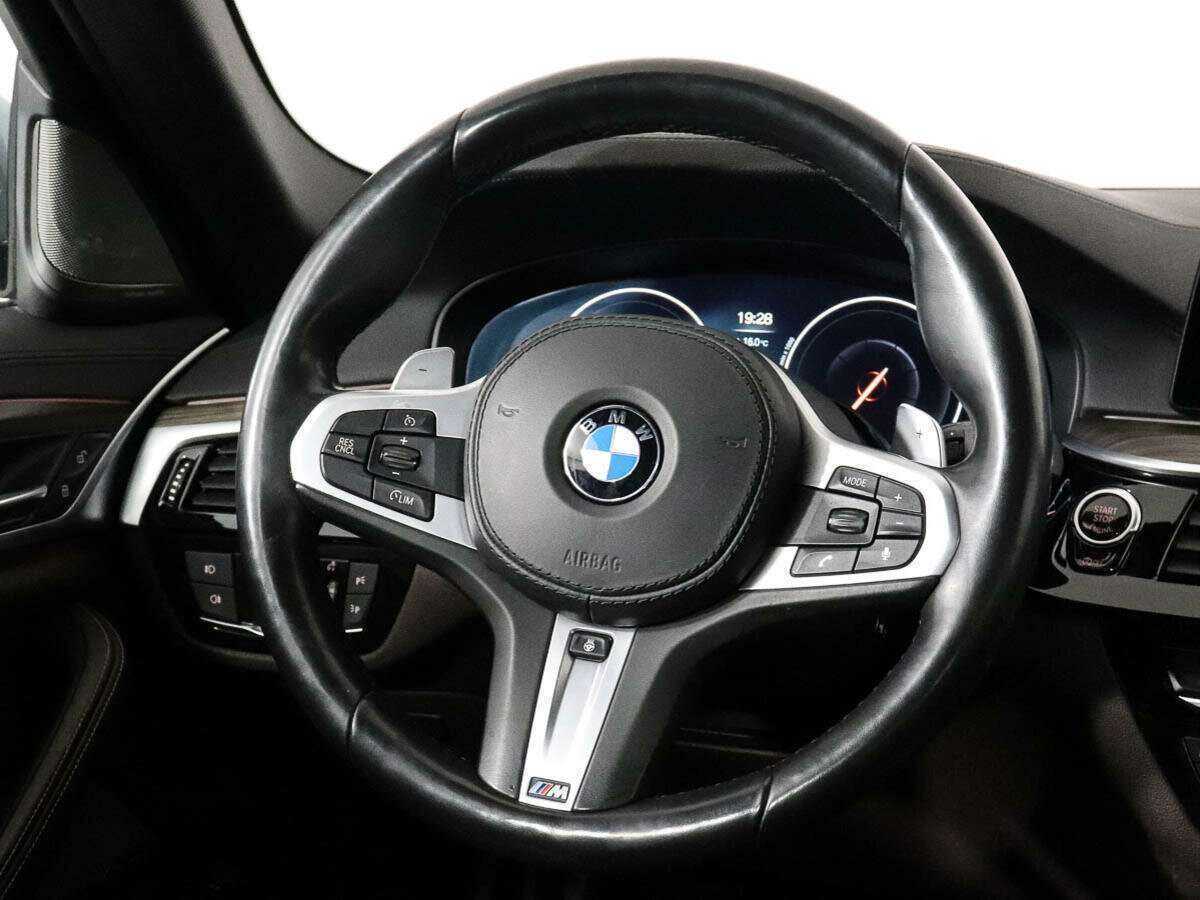Купить BMW 5 серии 530d xDrive, 2018, 134 500 км, фото №11