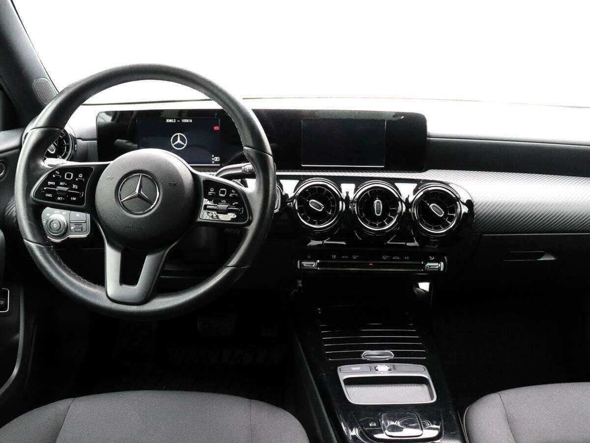 Купить Mercedes-Benz A-Класс 200, 2019, 100 000 км, фото №9