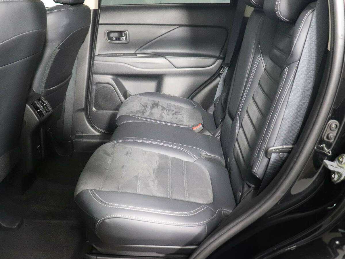 Купить Mitsubishi Outlander, 2022, 27 500 км, фото №8