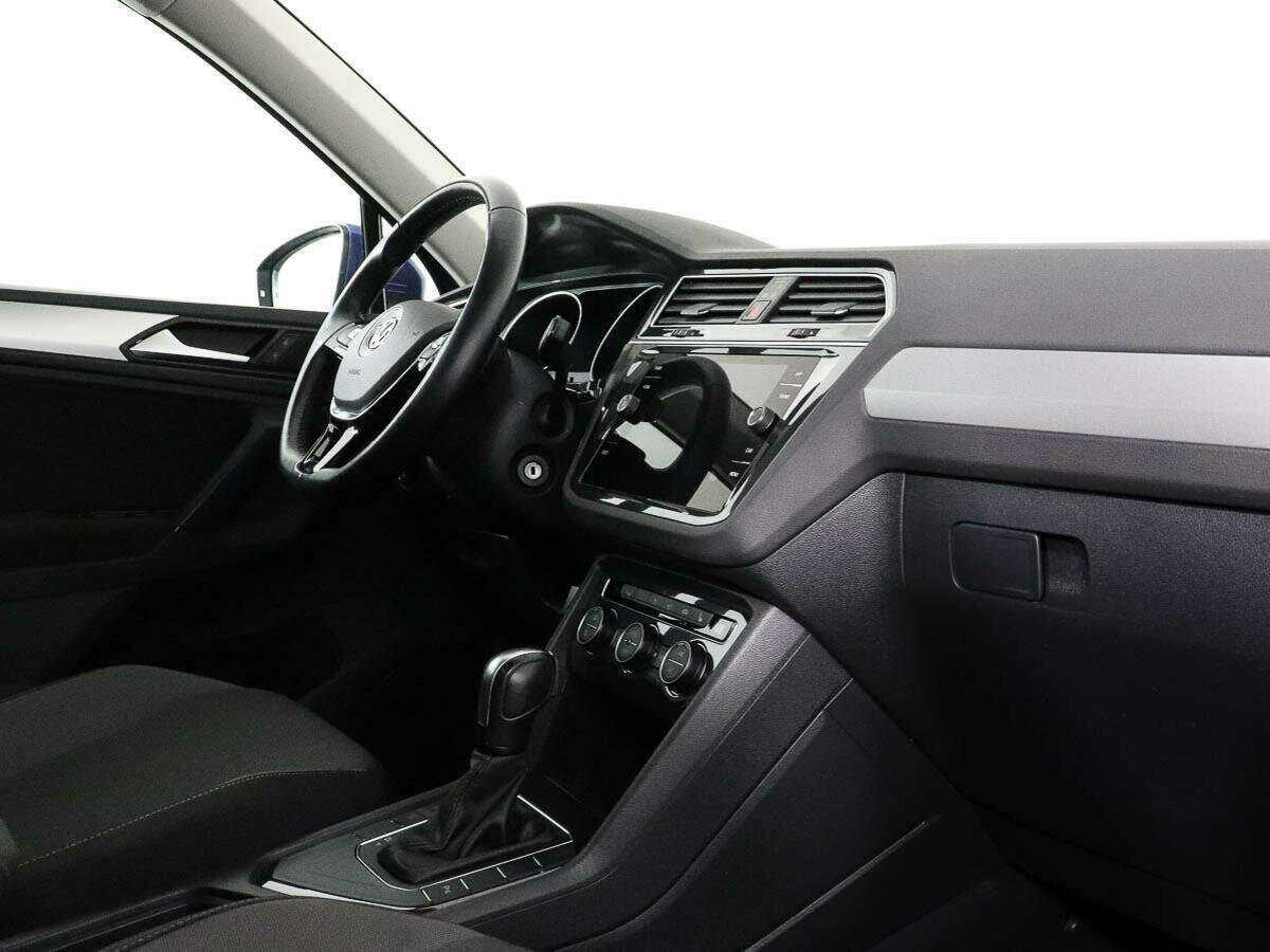 Купить Volkswagen Tiguan, 2020, 63 380 км, фото №4