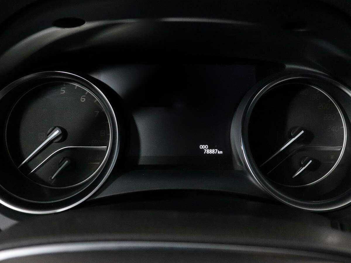 Купить Toyota Camry, 2019, 78 900 км, фото №9