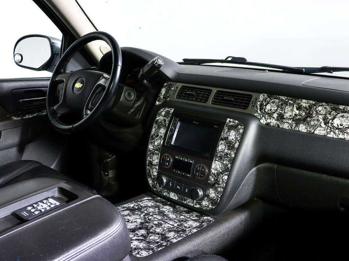 Купить Chevrolet Tahoe 6AT, 2013, 282 668 км, фото №7