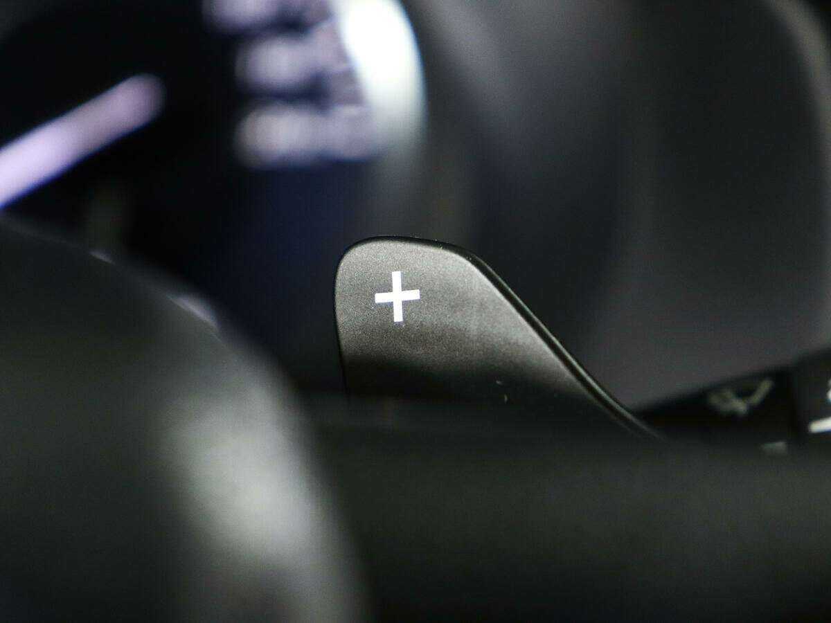 Купить Toyota Fortuner, 2021, 35 642 км, фото №17