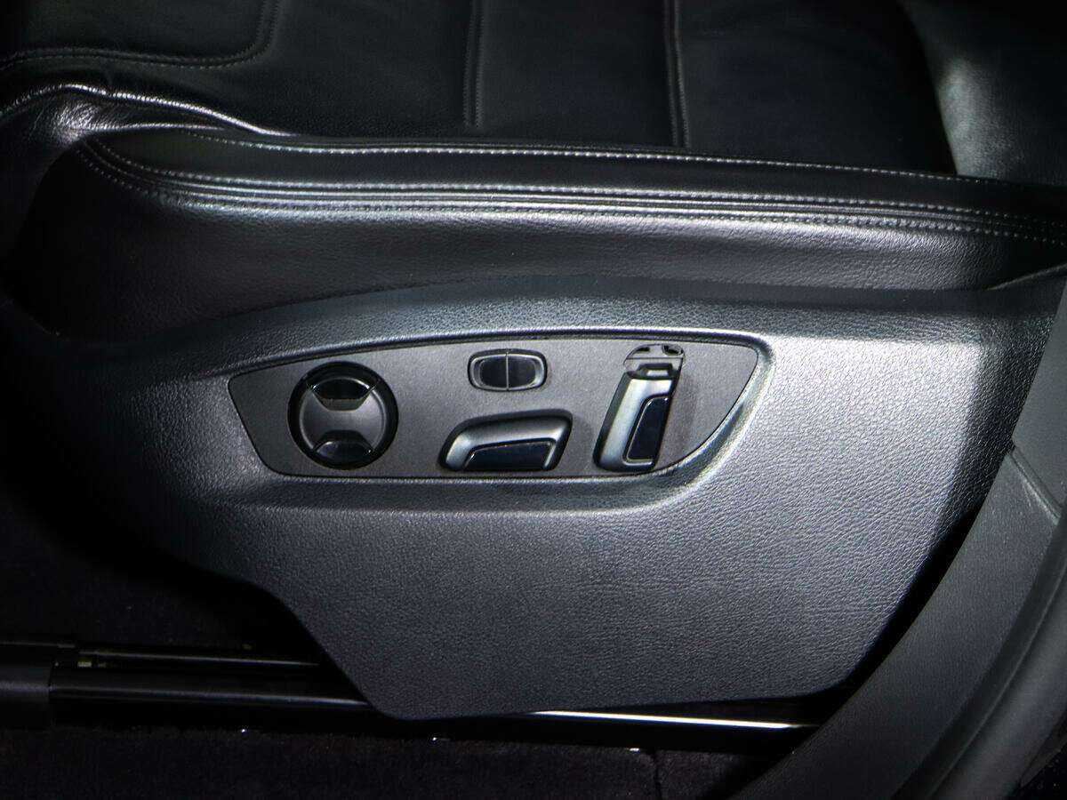 Купить Volkswagen Touareg, 2016, 117 163 км, фото №19