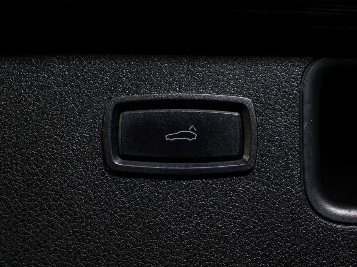 Купить Porsche Macan, 2019, 96 330 км, фото №15