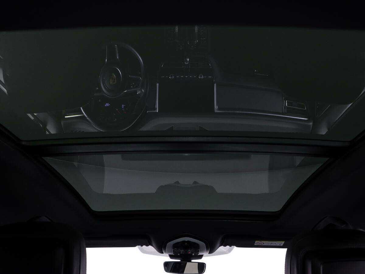 Купить Porsche Macan, 2019, 96 330 км, фото №16