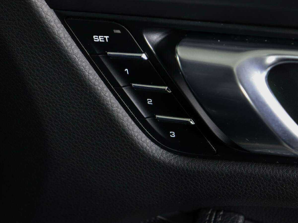 Купить Porsche Macan, 2019, 96 330 км, фото №21