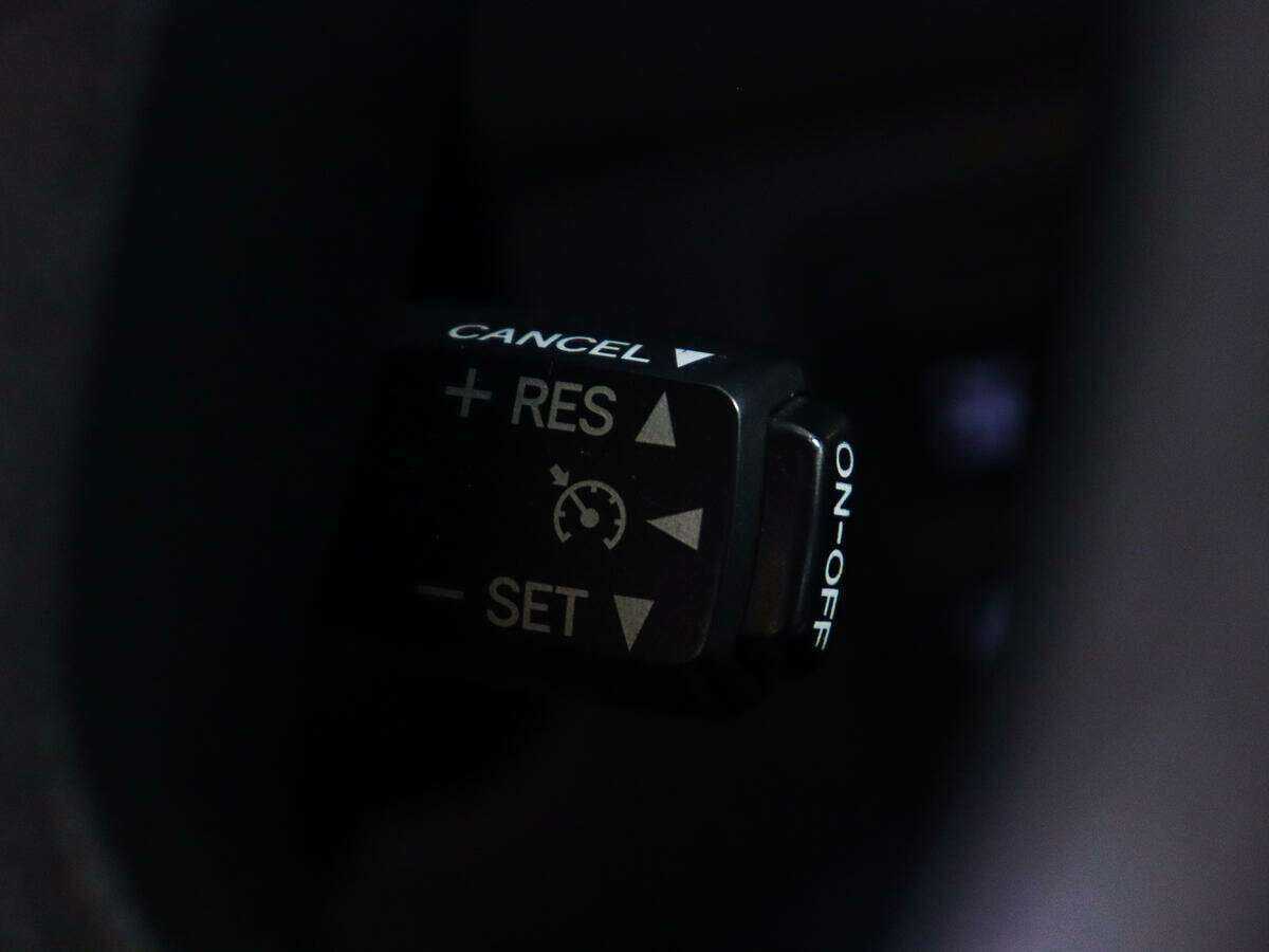 Купить Lexus LX 570, 2008, 252 371 км, фото №24