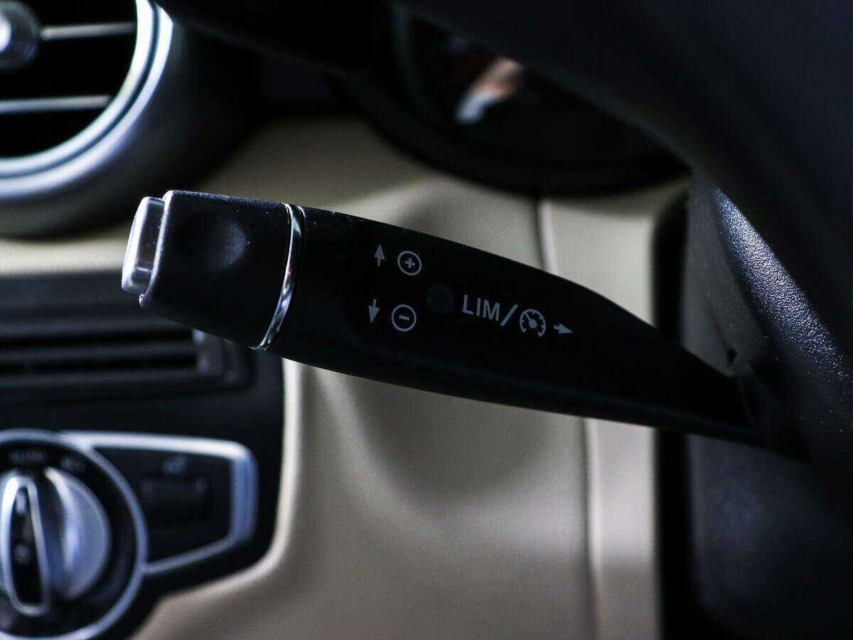 Купить Mercedes-Benz GLC 250, 2015, 131 684 км, фото №22