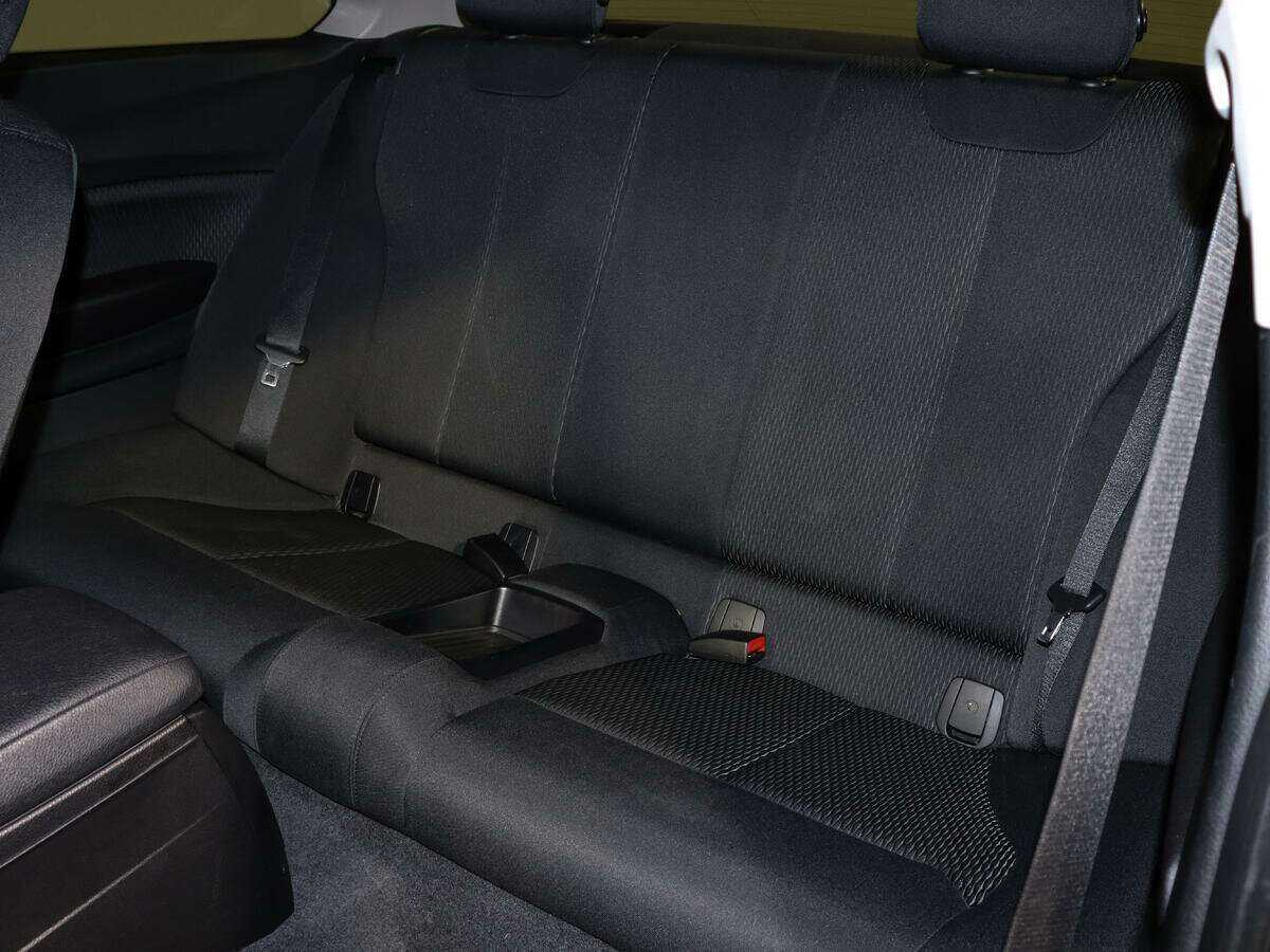 Купить BMW 2 серии 220i, 2014, 72 000 км, фото №10